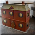 Y01. Madeline doll house. 